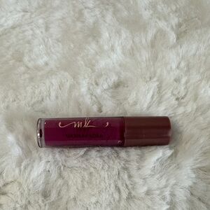 Manna Kadar Lip Gloss - Uplocked